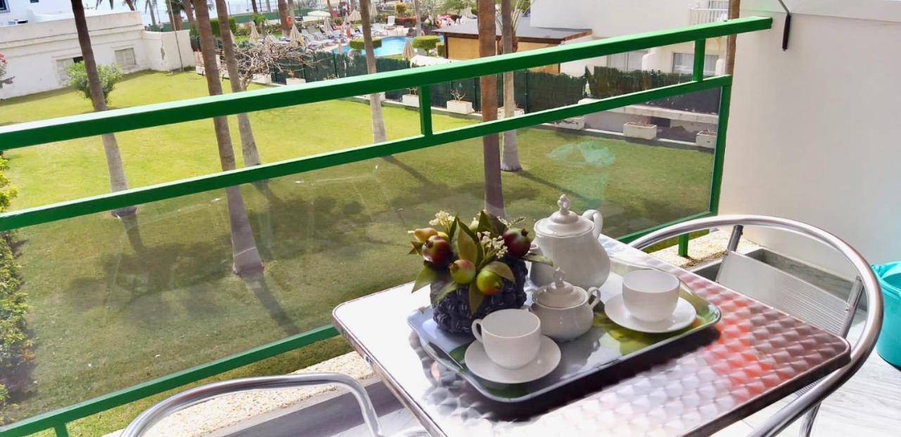 Studio Ocean Coast Los Cristianos Comodoro 外观 照片